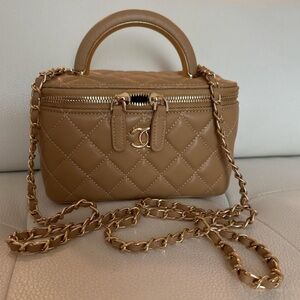 SAMPLE SALE Vanity Crossbody bag mirror can be replace but no time to do it